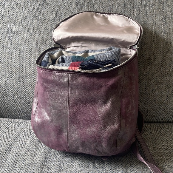 HOBO River Plum Graphite Leather Backpack - Picture 14 of 16